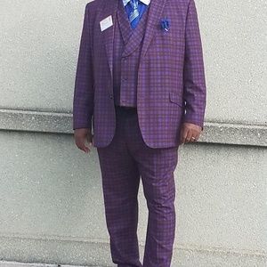 Classic 3 piece Mens Plaid Suit